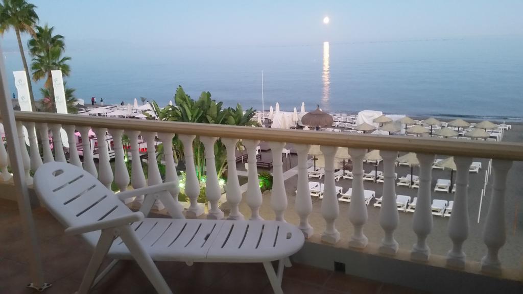 Apartamentos Don Pepe Torremolinos Eksteriør billede